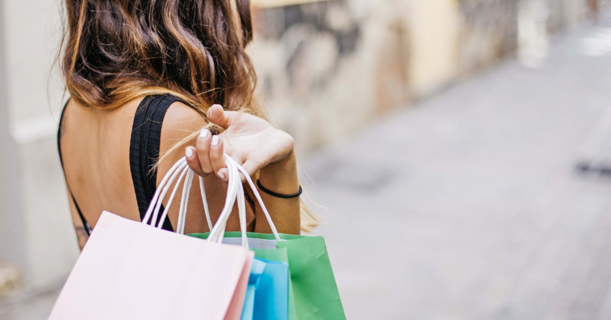 Shopping in Barcelona 1200x628