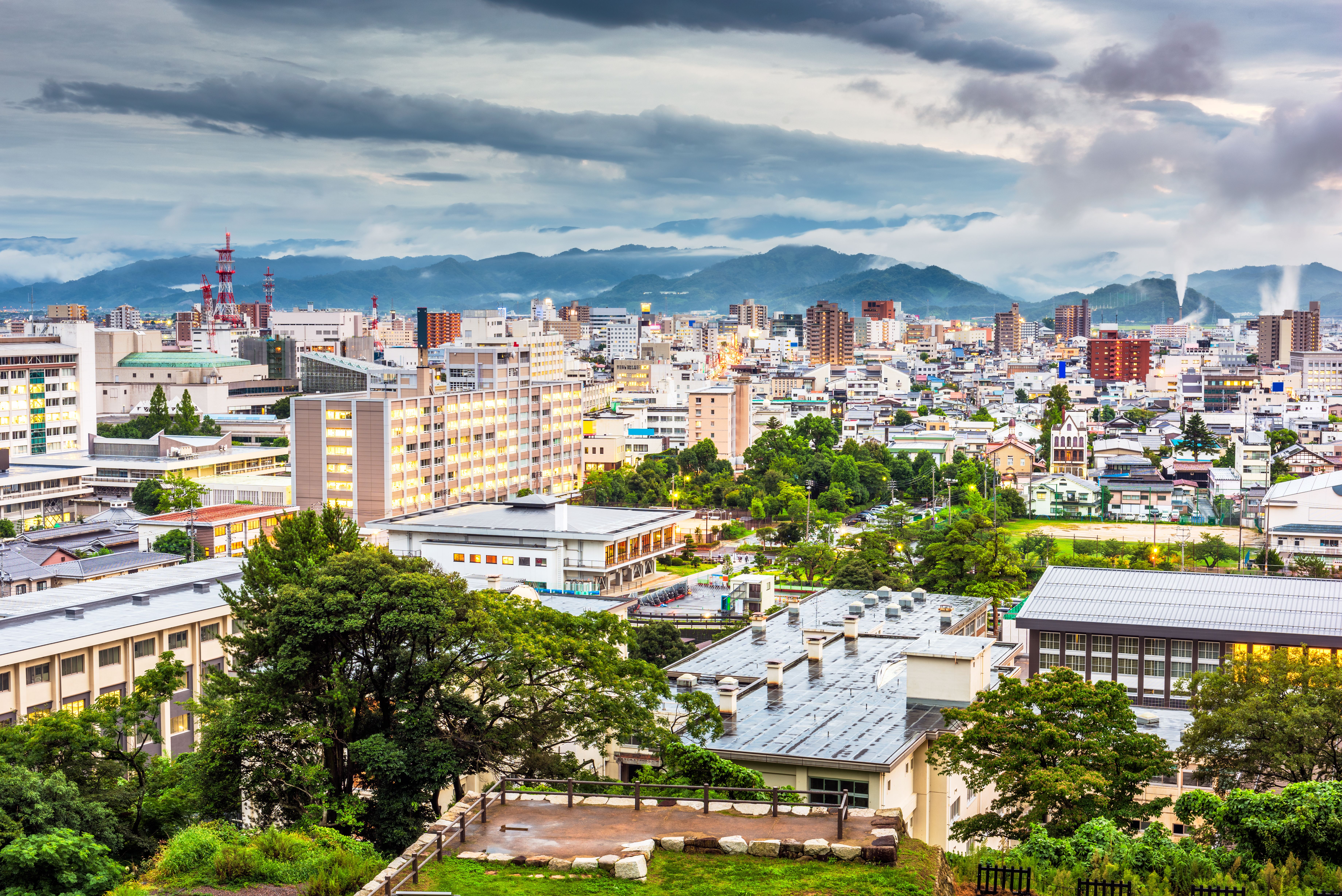 Günstige Hotels in Tottori ab € 47 checkfelix