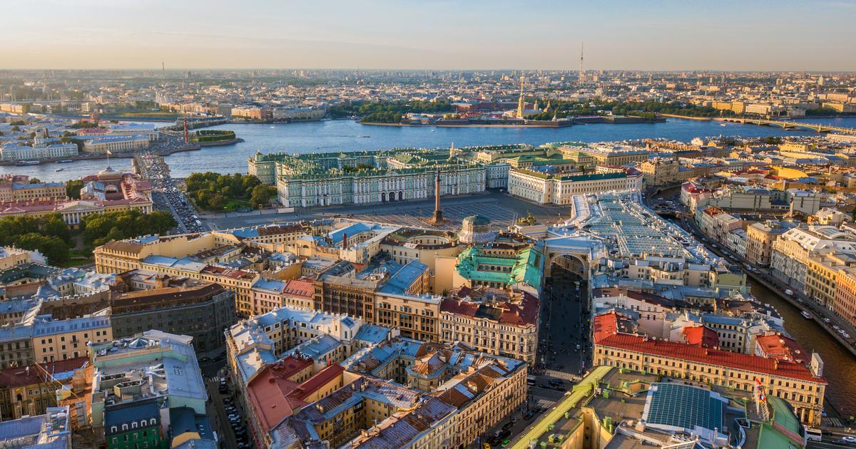 Billige Fluge Von Graz Grz Nach Sankt Petersburg Led Ab 240