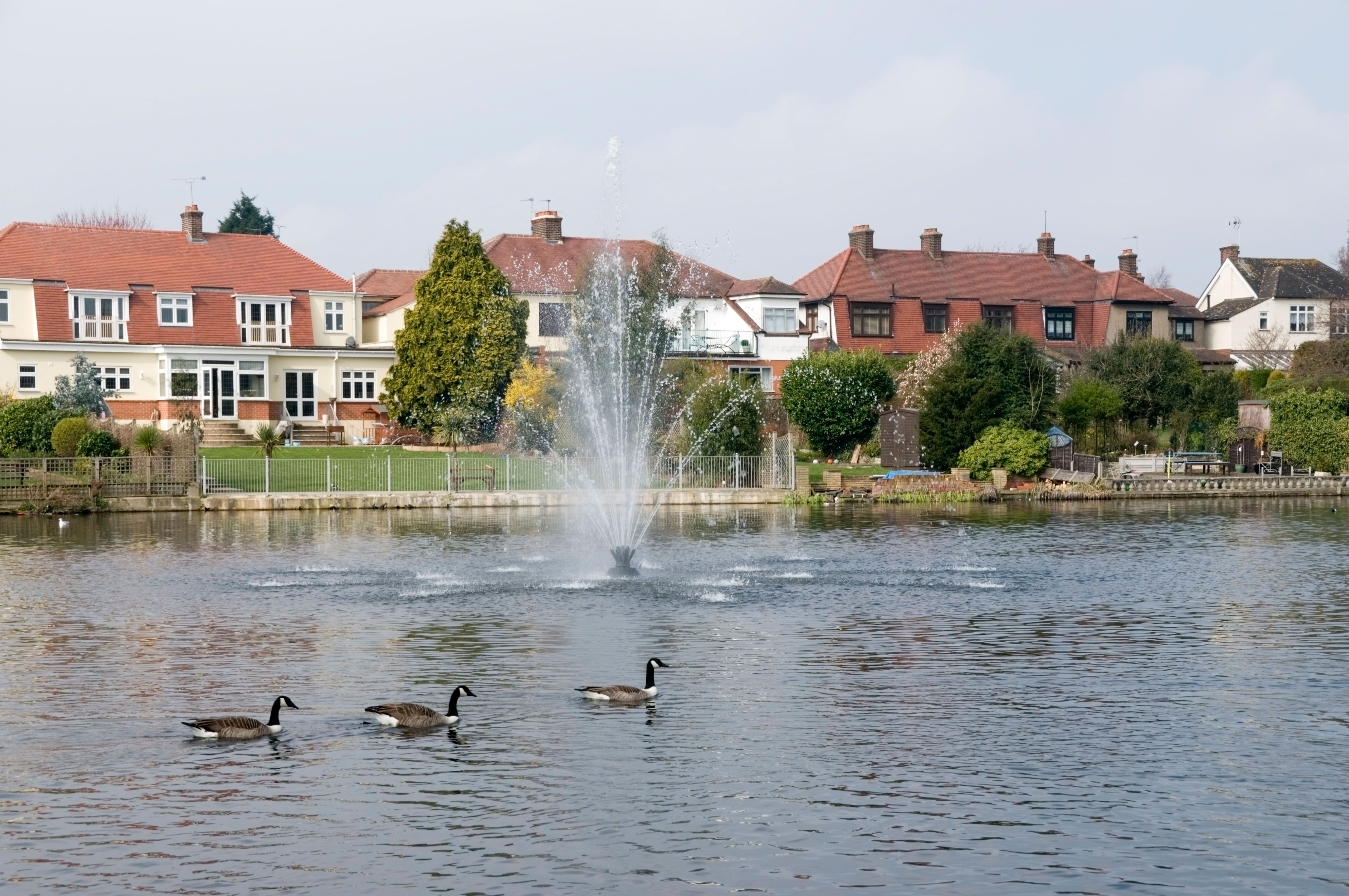 Günstige Hotels in Romford checkfelix