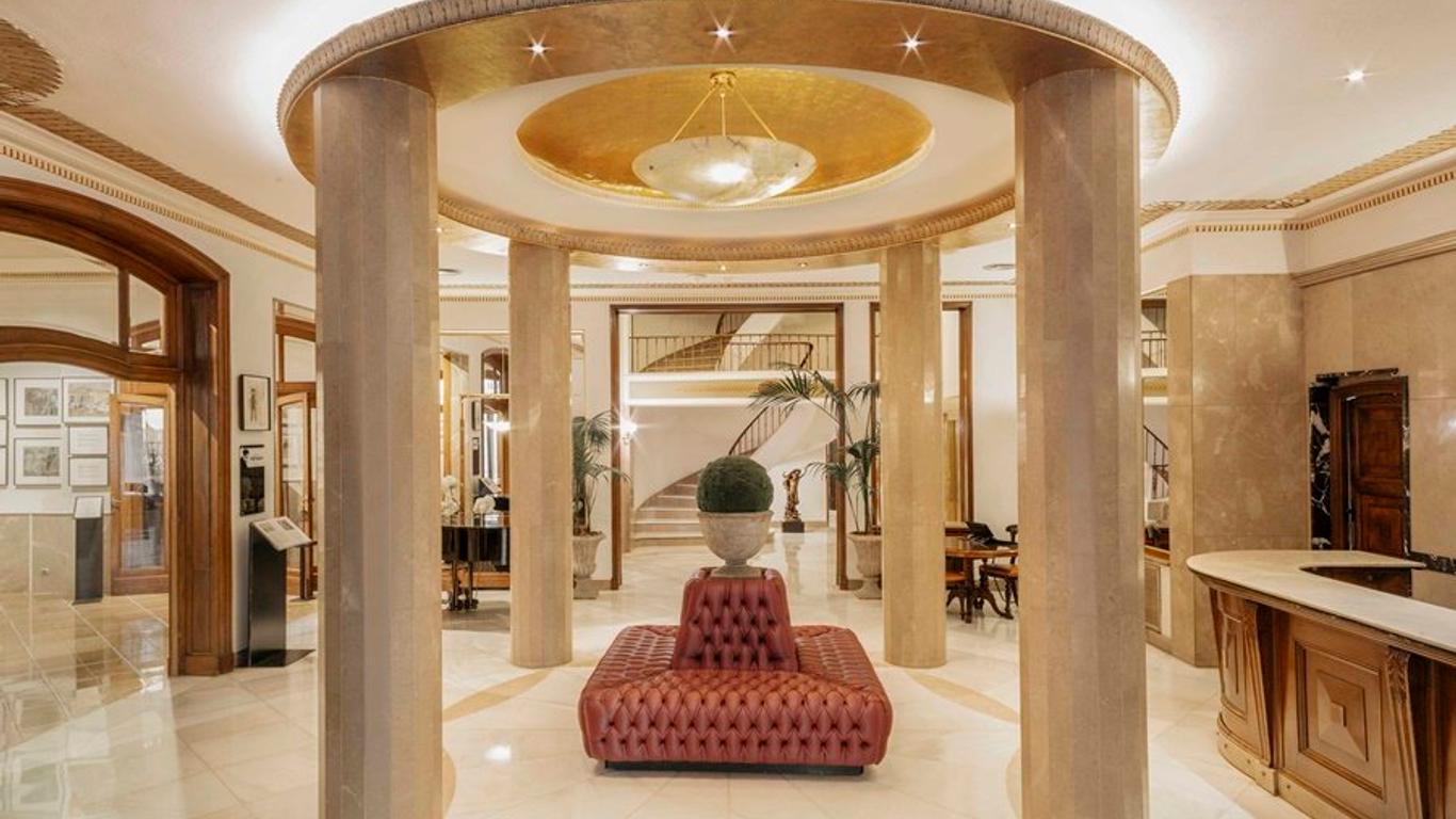 Astoria, Barcelona ab € 155 Checkfelix