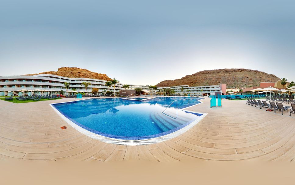 Pool Foto