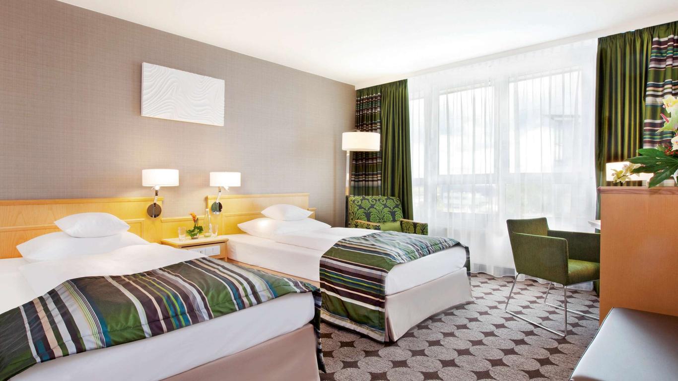 Mövenpick Hotel Nürnberg Airport